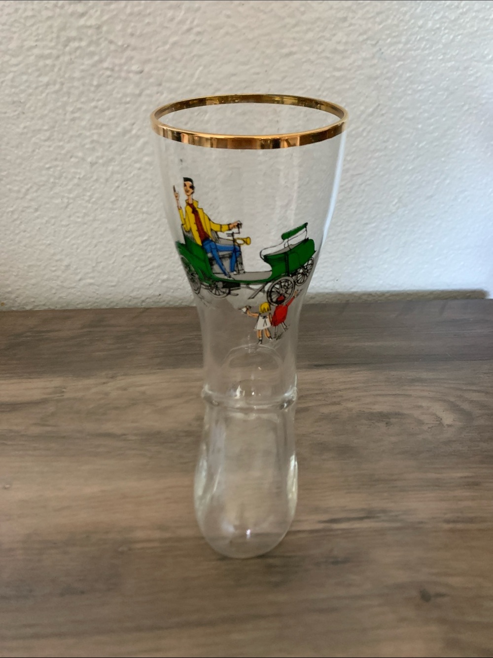 Vintage 50s Glass  Boot Beer with Gold Rim and Green Carriage Motif